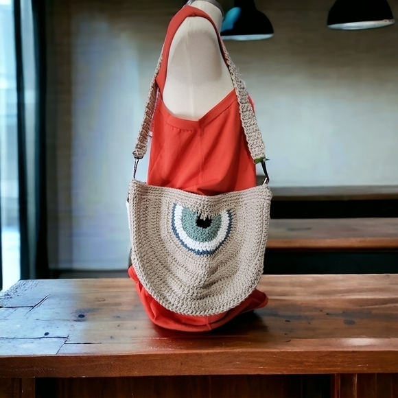 Handcrafted Woven Evil-Eye Cotton Shoulder Bag NWOT - Picture 2 of 6